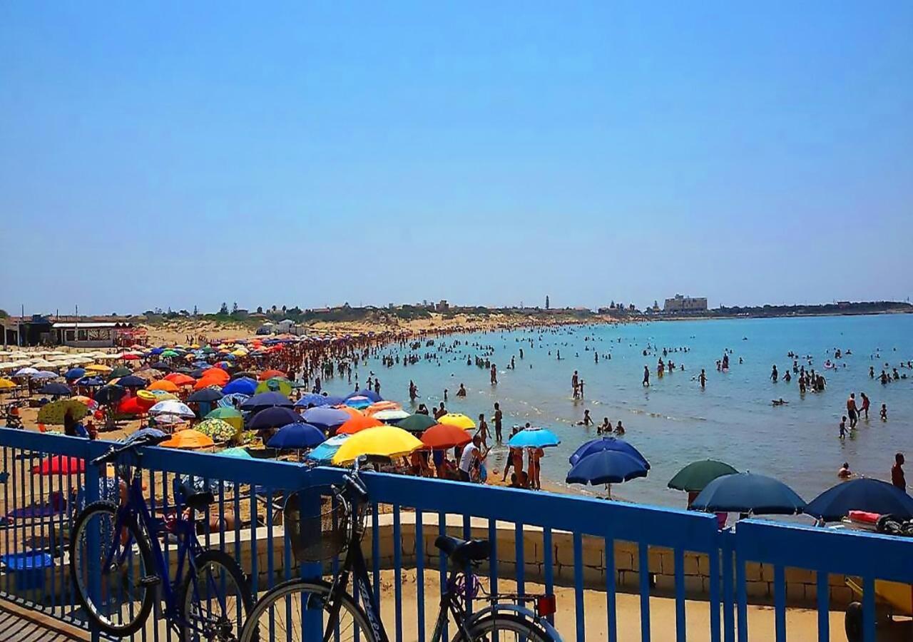 Medusa Mdna Marina di Modica Luaran gambar