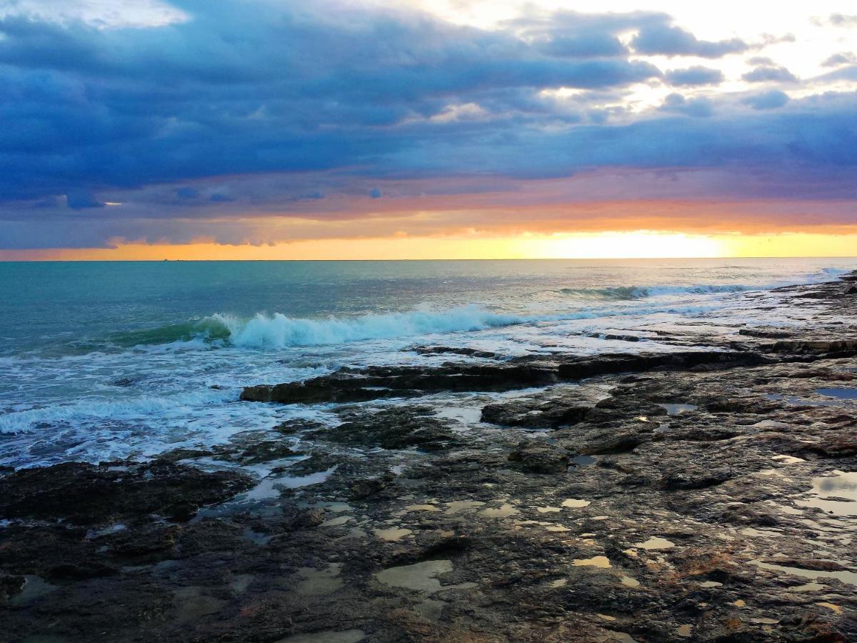 Medusa Mdna Marina di Modica Luaran gambar