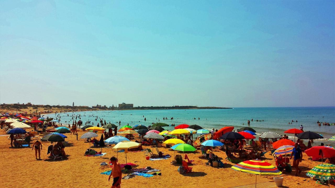 Medusa Mdna Marina di Modica Luaran gambar